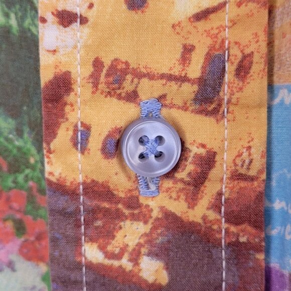 Tommy Hilfiger Top Vacation Button Down, Size XL - Picture 4 of 7